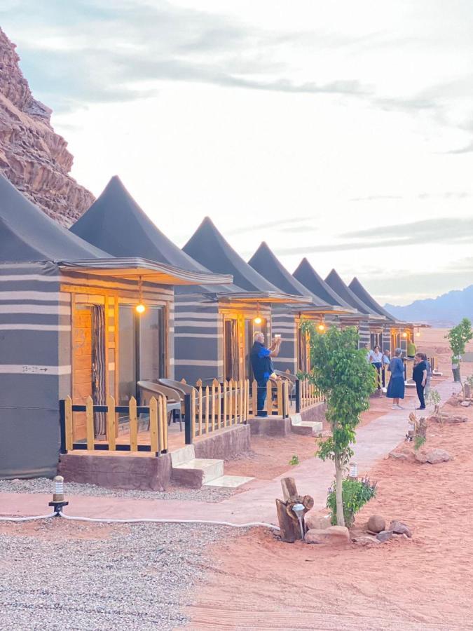 Tamim Luxury Wadi Rum Camp 外观 照片
