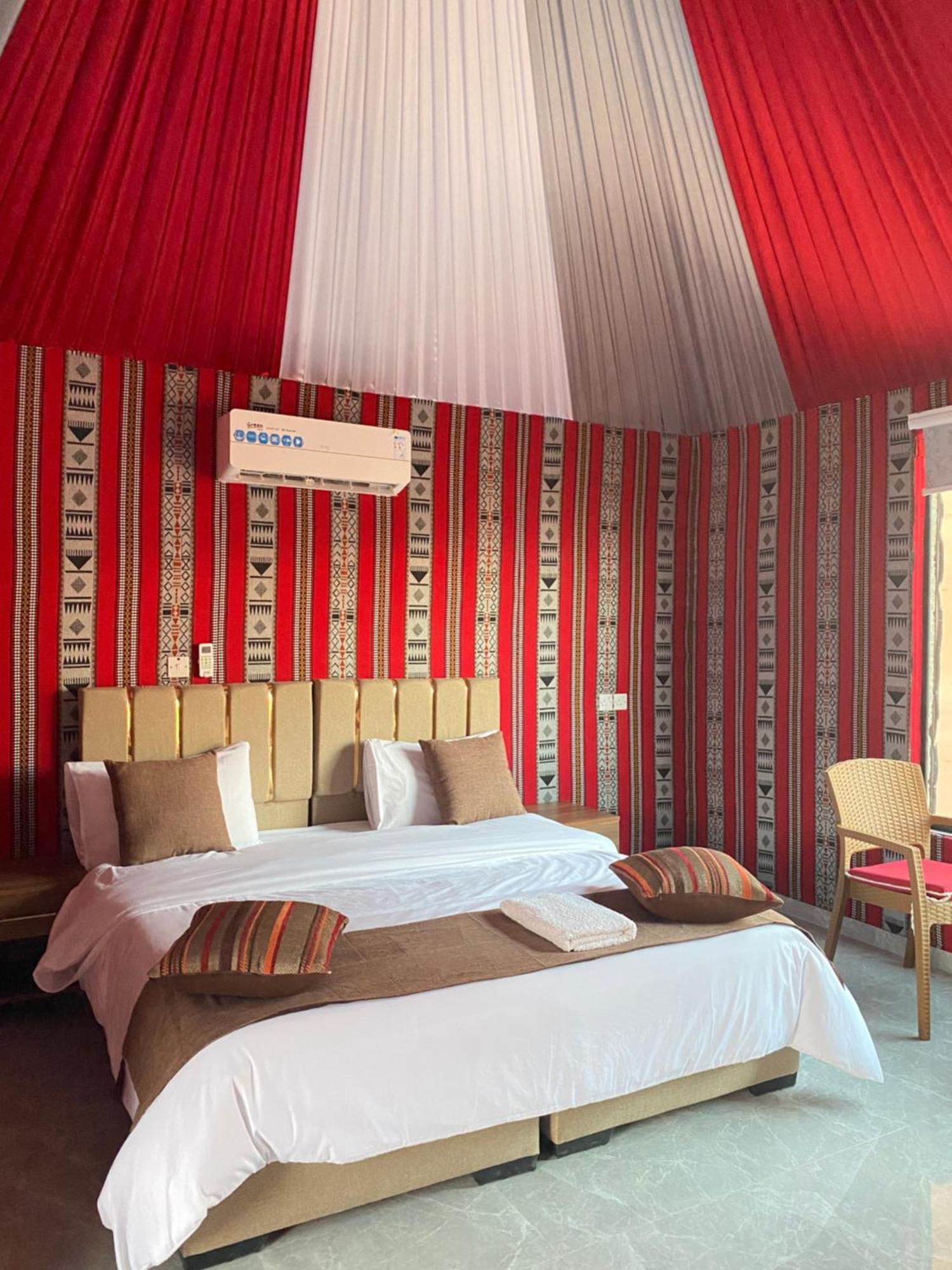 Tamim Luxury Wadi Rum Camp 外观 照片